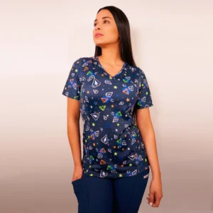 DELANTAL MUJER TELA ELASTICADA ESTAMPADA. COMBINA CON AZUL MARINO - ART. 2288