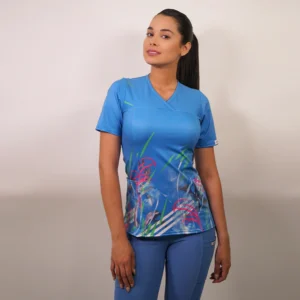 DELANTAL MUJER TELA ELASTICADA ESTAMPADA. COMBINA CON CELESTE - ART. 2442