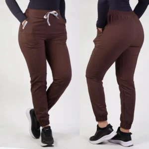 PANTALÓN JOGGER CLÍNICO ANTIFLUIDOS. ART. 999-22 - CAFÉ